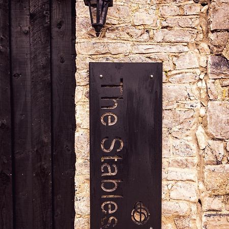 Stay Barrow Blueway - The Stables Monasterevin Exterior photo